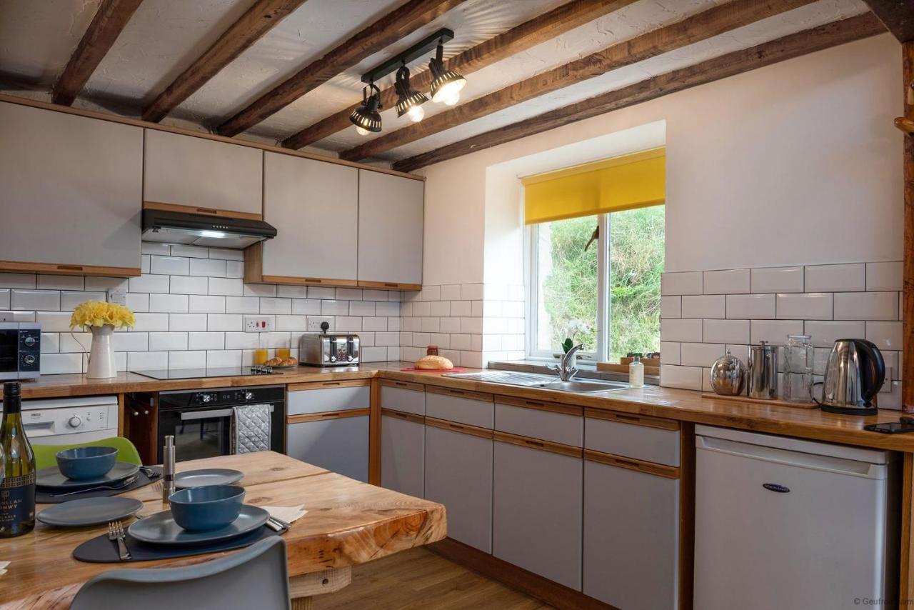 The Barn At Geufron Farm - Dog Friendly - Nr Tywyn Villa Bryn-crug Ngoại thất bức ảnh